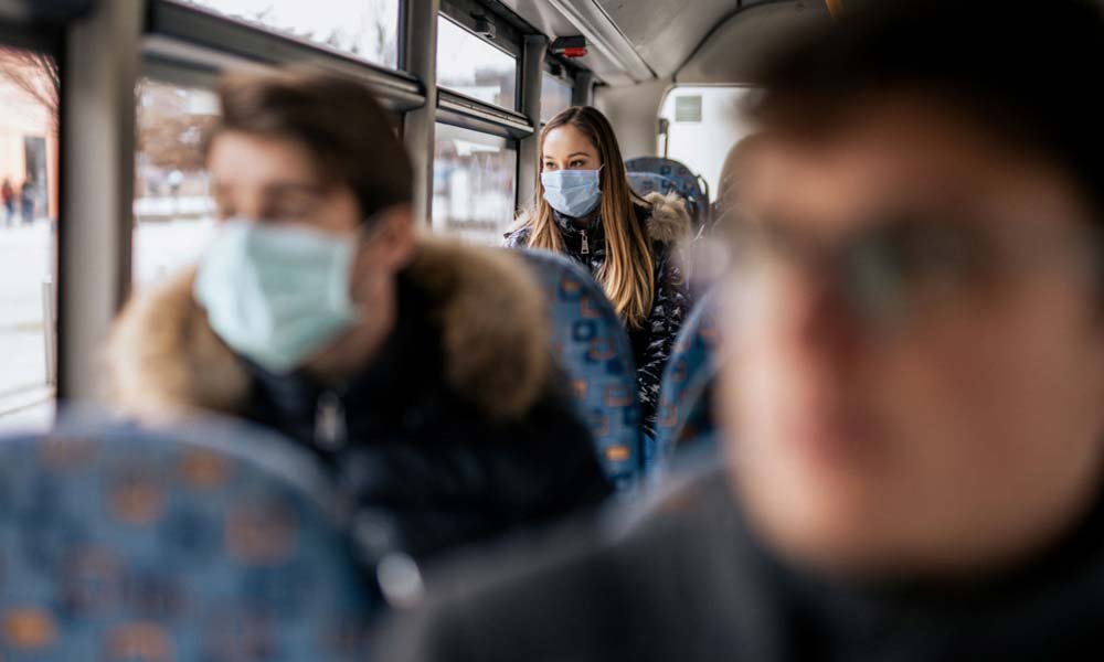 La alerta de científicos a la OMS: Aseguran que el COVID-19 se propaga a través del aire